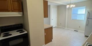 849 S Maple B Avenue Gallery 6