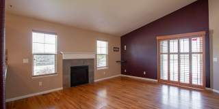 5 Bedroom Home in Windsor Colorado Gallery 11