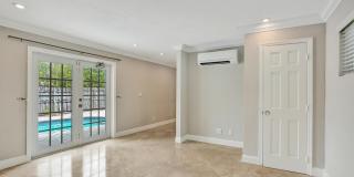 1145 NE 12th Avenue Gallery 19