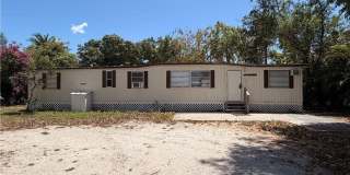 8205 Suncoast Drive Gallery 1