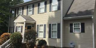 3 bed 2.5 bath home Chesterfield Fenced Yard -Manchester High area Gallery 1