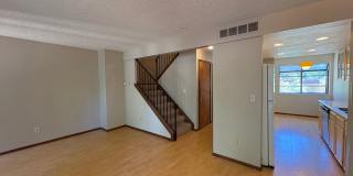 4 Bed 3.5 Bath Townhome Located off Folsom Bike Path & Walking Distance To Shopping Center Gallery 1