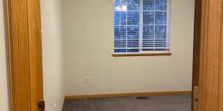 Spacious 4-Bedroom / 3-Bath Single Family Home in Windsor! Gallery 25