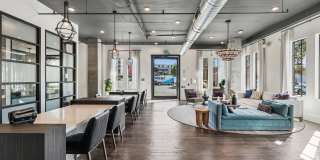 Artizia at Loso Gallery 37