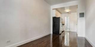 41 E 65th St Gallery 3