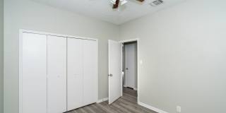 BEAUTIFULLY UPDATED 3-BEDROOM HOME IN TIMBER RIDGE Gallery 18
