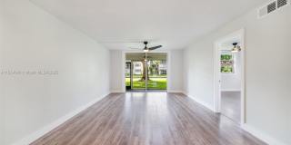 8901 S Hollybrook Blvd Gallery 17