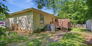 SPRING SPECIAL: 1/2 OFF FIRST MONTHS RENT - Two Bedroom Ranch Duplex in Columbia! Gallery 22