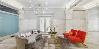306 W Franklin Gallery 69