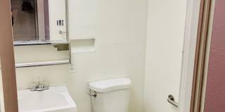 Studio Apartment on Las Vegas Strip - Close to all of the Excitement & More!! Gallery 41