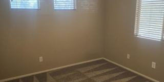 44304 W VINEYARD Street Gallery 15