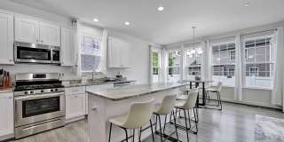 1103 GRADY Court Gallery 4