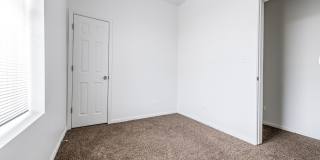 1630 S Sawyer Ave Gallery 13