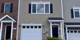 Townhouse for Rent in Spring Oaks! Gallery 1