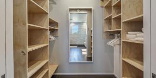 2612 Carman Crest Dr Gallery 12