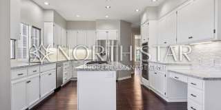 Elegant Corner-Lot Living Near Lakeridge High School Gallery 12
