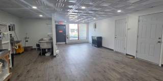 101 N BROADWAY Gallery 30