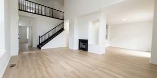 1089 Ellsworth Drive Gallery 8