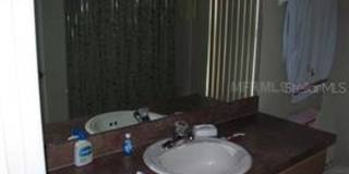 136 Grantham Drive, Davenport Gallery 6