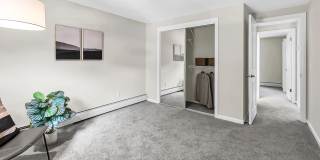The Willows Gallery 9