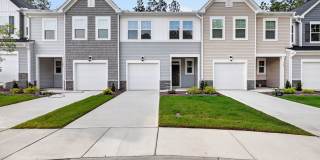 Charming New 3BR Townhome in Rolesville Gallery 3