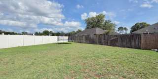 AVAILABLE TBD-MILITARY (Small Pets Prefered) Gallery 32