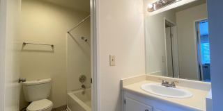 1108 Porter Avenue Gallery 10