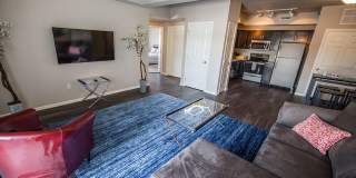 The Legacy Condos - Waverly Gallery 1