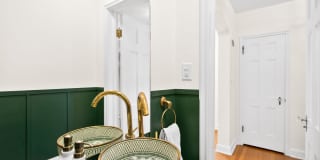 Charming 4BD, 5BA East Denver Home Near 9th & CO Gallery 12