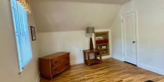 202 E Foster Ave Gallery 35