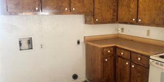 120 W Heron Street Gallery 11