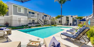 Newport Seacrest Apartments Gallery 23