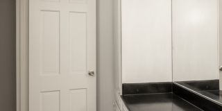Colonial Apartments Gallery 82