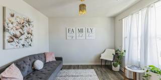 1253 Manor Drive Gallery 4