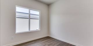 Beautiful Four Bedroom, Two Bathroom Falcon Falls Gallery 19