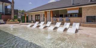 Dominion at Oak Forest Apartments Gallery 19