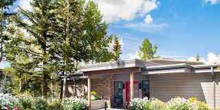 29 Hidden Lane Gallery 16