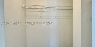 1575 Euclid Ave Gallery 21