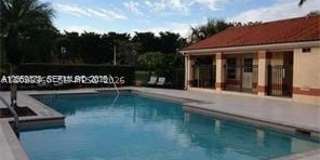 3380 Pinewalk Dr N 3380 Pinewalk Dr N Gallery 1