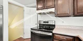 Single Family Home with 2 Car Garage and Central Air! Gallery 14