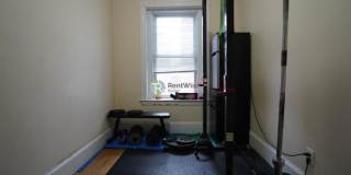 174 Harvard St. Gallery 10