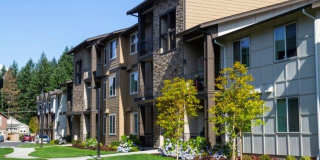 Stunning 1-Bedroom with Upscale Interiors  Open Island Kitchen! Gallery 1