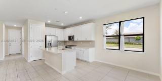 2485 Primrose Pl Gallery 8
