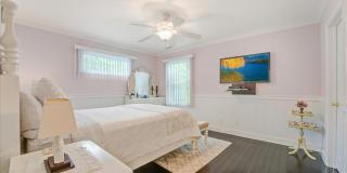 314 Washington Avenue Gallery 12