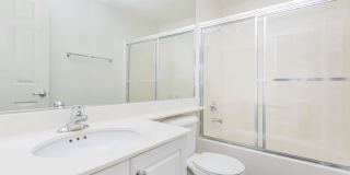 Laurel Terrace Apartment Homes Gallery 34