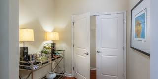 Mariner Bay at Annapolis Town Center Gallery 17