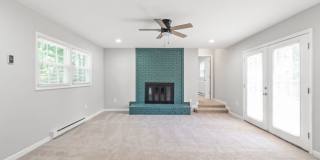 4 Bedroom Ranch w/ Fenced Yard Gallery 11