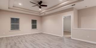102 MAGNOLIA CREEK Walk Gallery 26