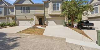 208 Treetop Drive 208 Treetop Drive Gallery 1