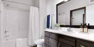 The Shoreham On France Gallery 86